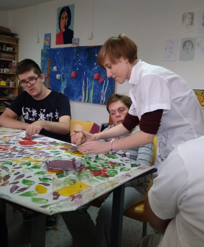 Radišne ruke volontera – ImpacTrip u našem Centru