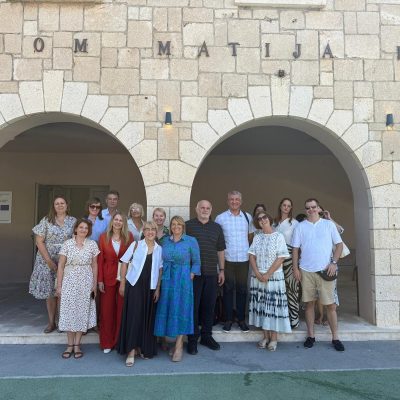 KONFERENCIJA MEĐUSOBNE KOORDINACIJE U SVRHU IMPLEMENTIRANJA NAJBOLJE PRAKSE U PRUŽANJU RANE INTERVENCIJE